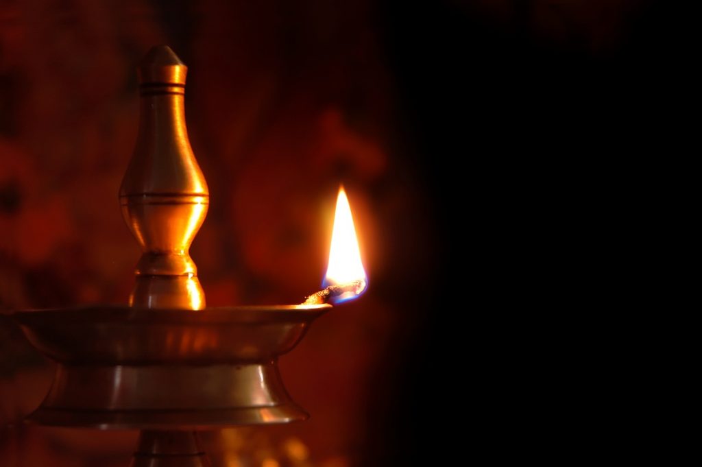 Diwali-Oil-Lamp-small