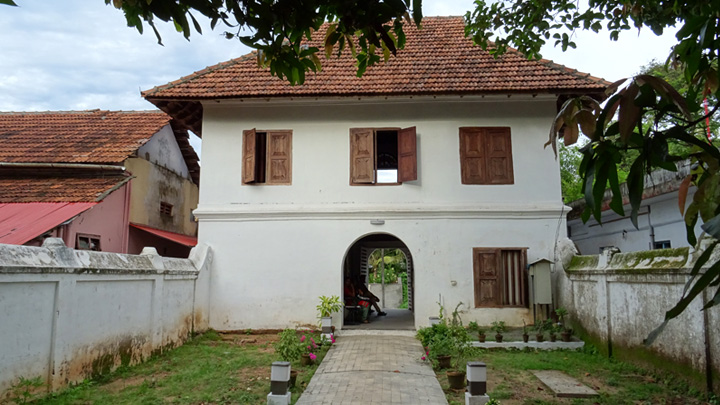 paravur-synagogue5-L